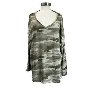 American Eagle Camo Waffle Thermal Top Size XL V Neck Long Sleeve Cozy Fall